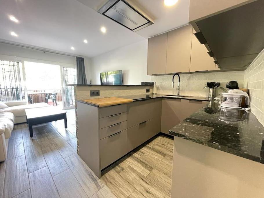 Centrico Apartmento Platja d'Aro Luaran gambar